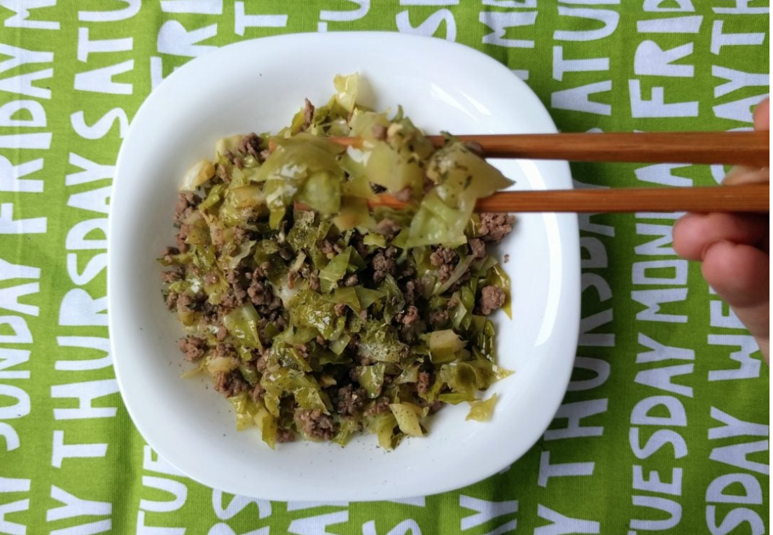 Col blanca con carne picada